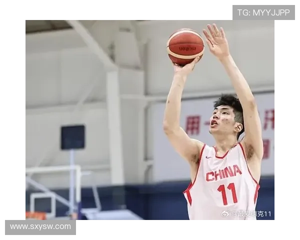 男篮赴日阵容引忧待余嘉豪回归